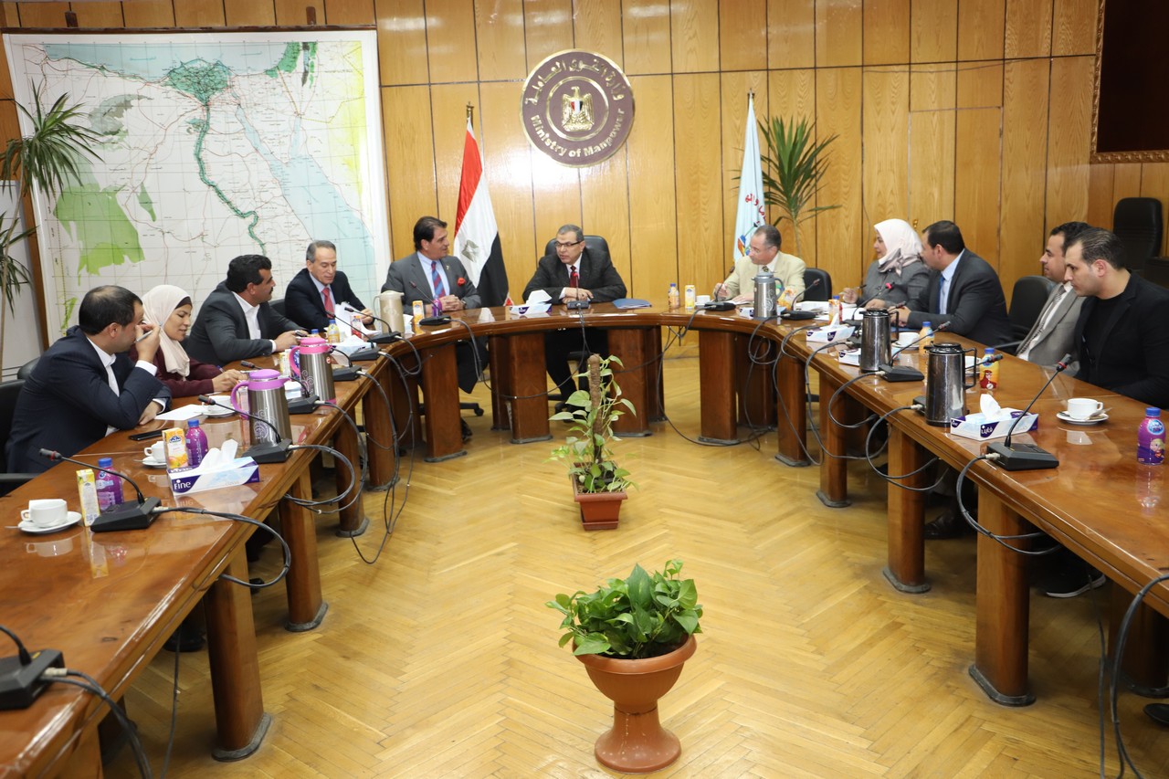 جانب من اجتماع وزير القوى العاملة بالوفد البرلمانى الأردنى (3)