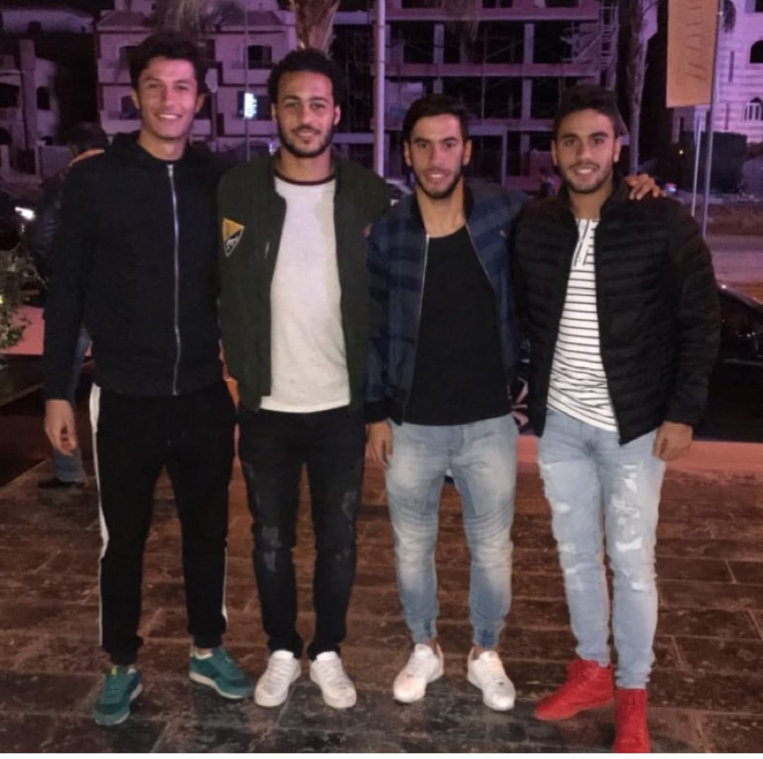 ناصر ماهر مع أصدقاؤه