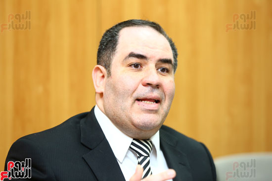 الخبير الاقتصادى إيهاب سعيد عضو مجلس إدارة البورصة المصرية (14)