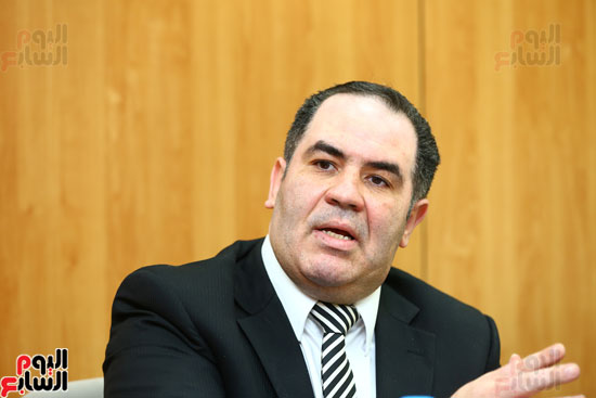 الخبير الاقتصادى إيهاب سعيد عضو مجلس إدارة البورصة المصرية (9)