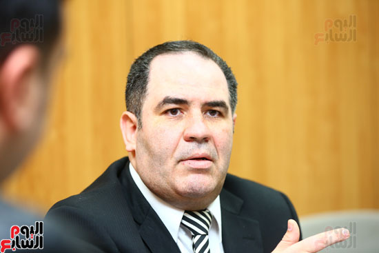 الخبير الاقتصادى إيهاب سعيد عضو مجلس إدارة البورصة المصرية (13)