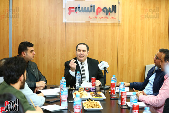 الخبير الاقتصادى إيهاب سعيد عضو مجلس إدارة البورصة المصرية (11)