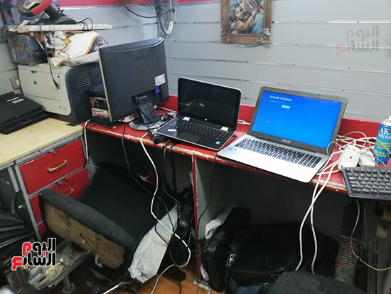 قصة نجاح أول فتاة بسوهاج تفتتح محلا لصيانة الكمبيوتر بتمويل من جهاز المشروعات (4)