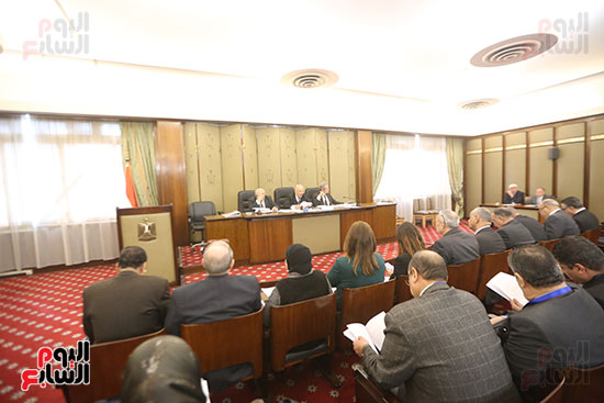 اللجنة الدستورية والتشريعية (1)