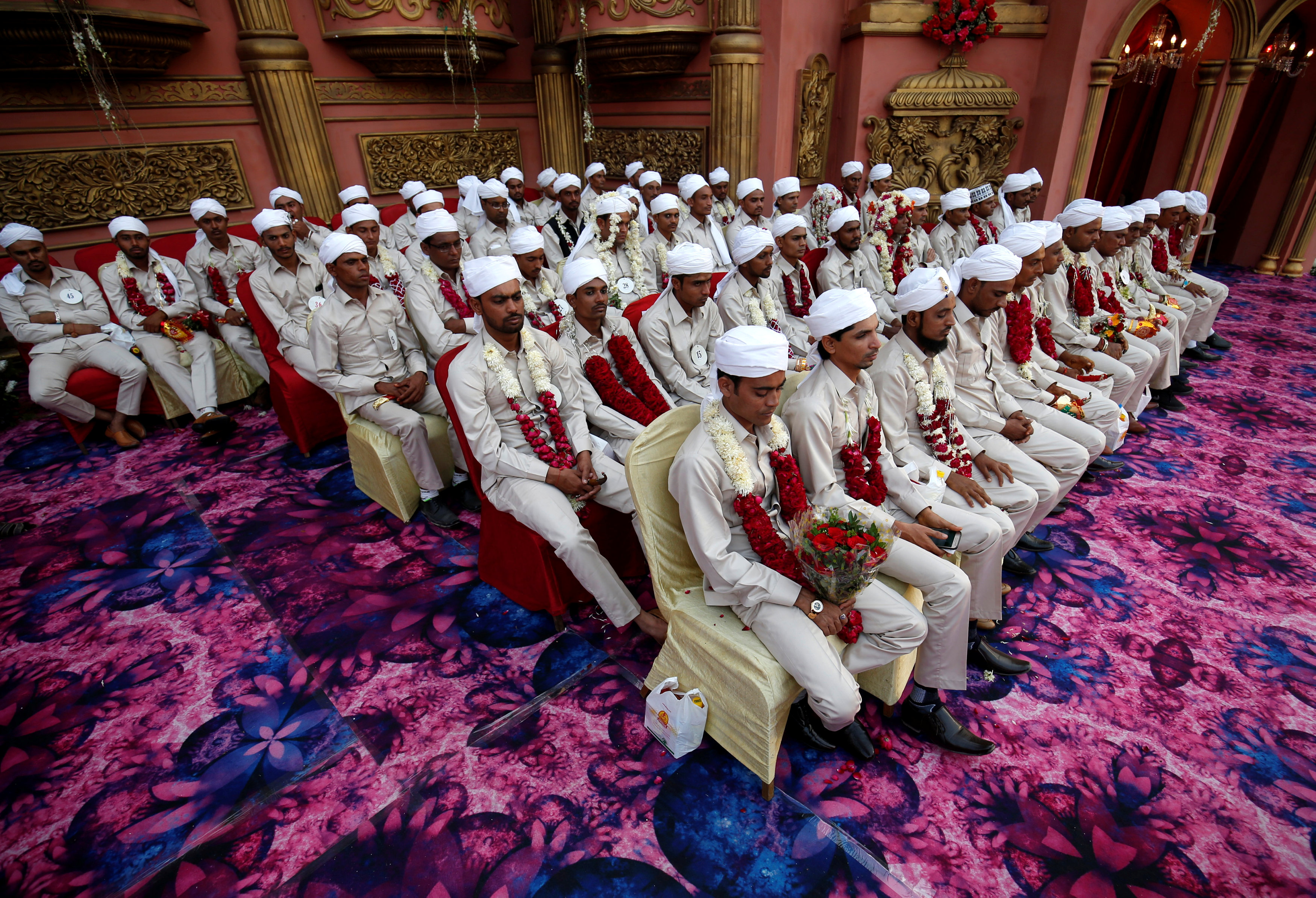 حفل زفاف جماعى فى الهند (1)