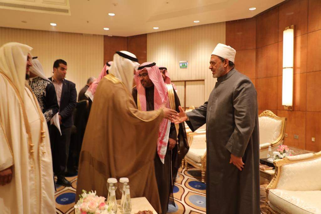احتفاء رسمى كبير بزيارة شيخ الأزهر للمملكة العربية السعودية (1)