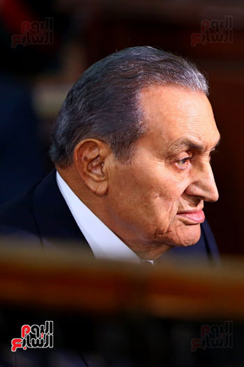 بالصور والفيديو نص شهادة الرئيس  حسني مبارك  فى قضية اقتحام الحدود 30283-حسنى-مبارك-قضية-اقتحام-السجون-(42)