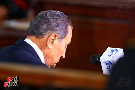 بالصور والفيديو نص شهادة الرئيس  حسني مبارك  فى قضية اقتحام الحدود 32484-حسنى-مبارك-قضية-اقتحام-السجون-(35)