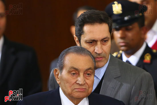 بالصور والفيديو نص شهادة الرئيس  حسني مبارك  فى قضية اقتحام الحدود 33352-حسنى-مبارك-قضية-اقتحام-السجون-(19)