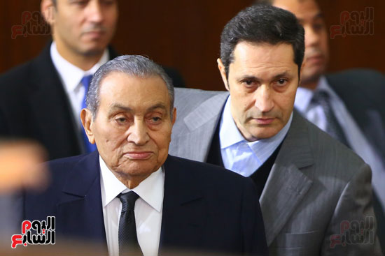 بالصور والفيديو نص شهادة الرئيس  حسني مبارك  فى قضية اقتحام الحدود 36795-حسنى-مبارك-قضية-اقتحام-السجون-(14)