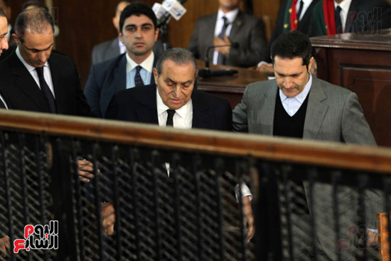 حسنى مبارك قضية اقتحام السجون (68)