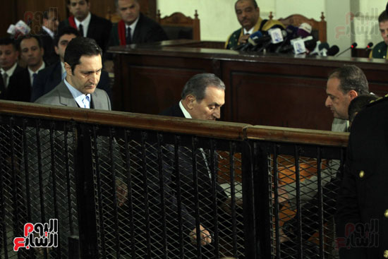 حسنى مبارك قضية اقتحام السجون (78)
