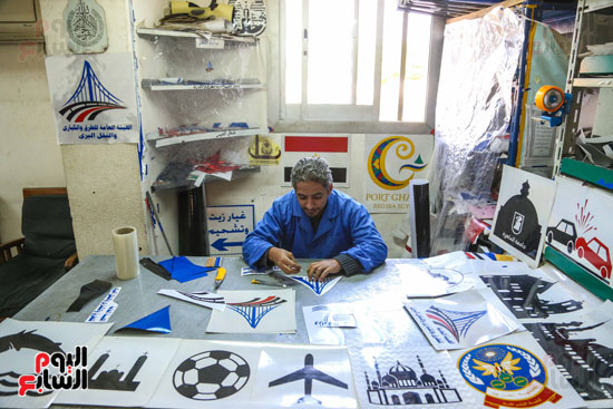 مصنع العلامات المرورية تصوير كريم عبد العزيز تحرير رضا حبيش‎ (13)