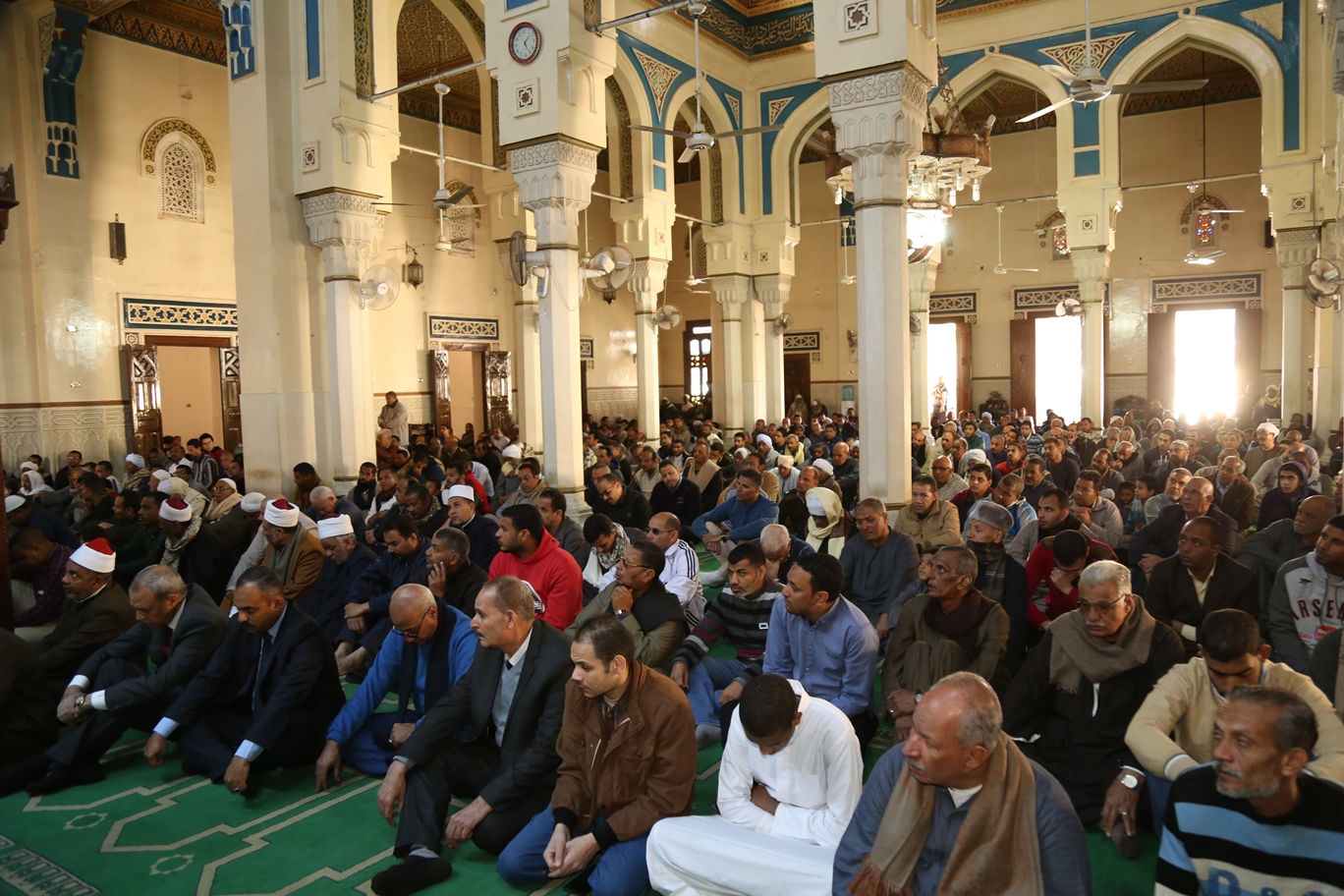 3 خطبة الجمعة بمسجد ناصر بقنا