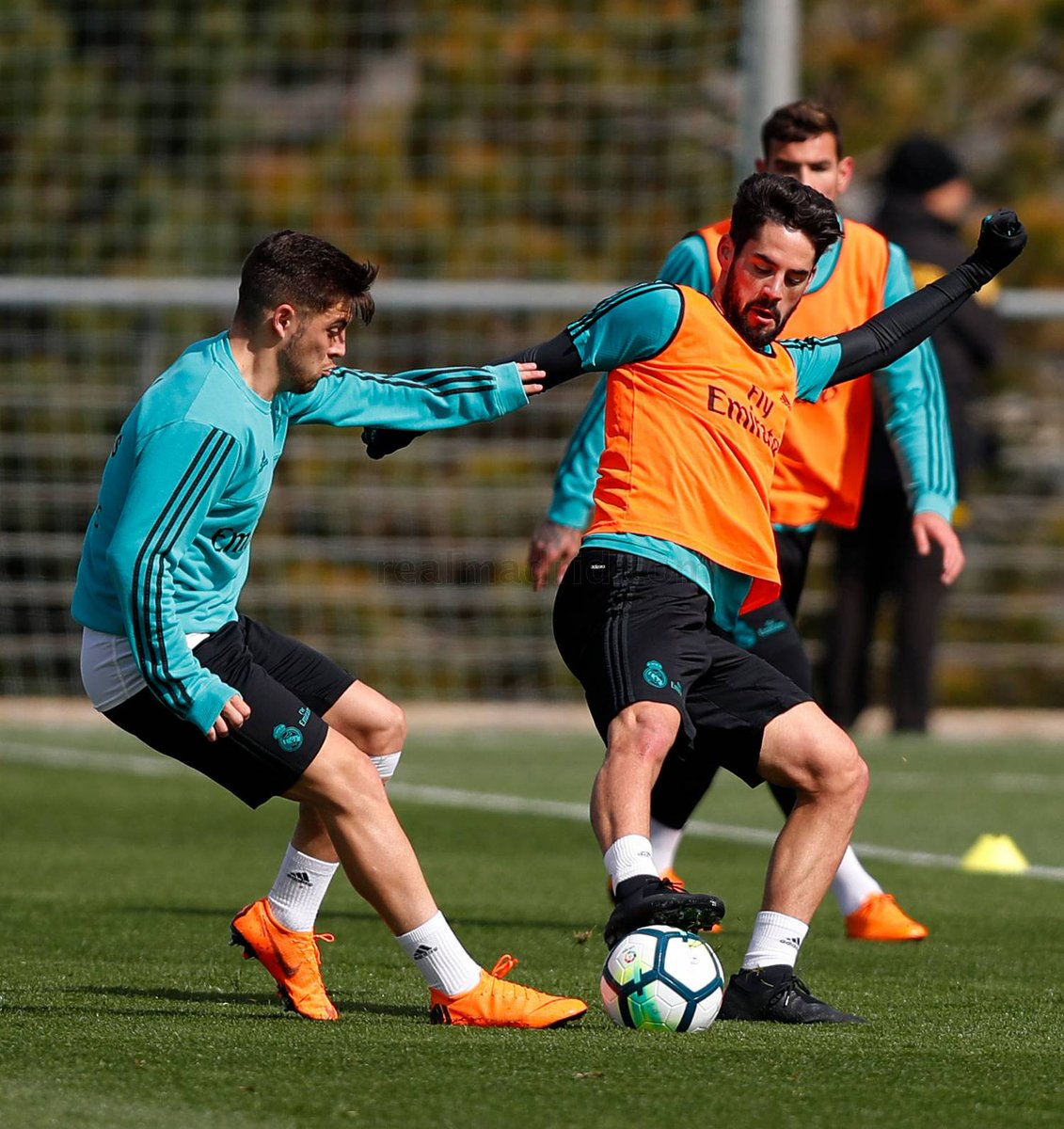 ايسكو فى تدريب ريال مدريد ايسكو فى تدريب ريال مدريد