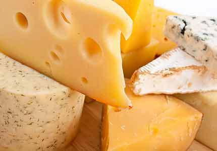 فوائد الجبنة  3