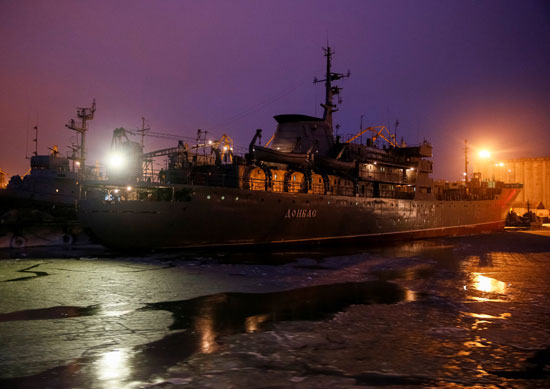 سفن-أوكرانية-تحتجزها-روسيا-(2)
