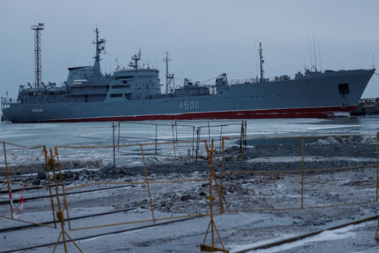 سفن-أوكرانية-تحتجزها-روسيا-(4)