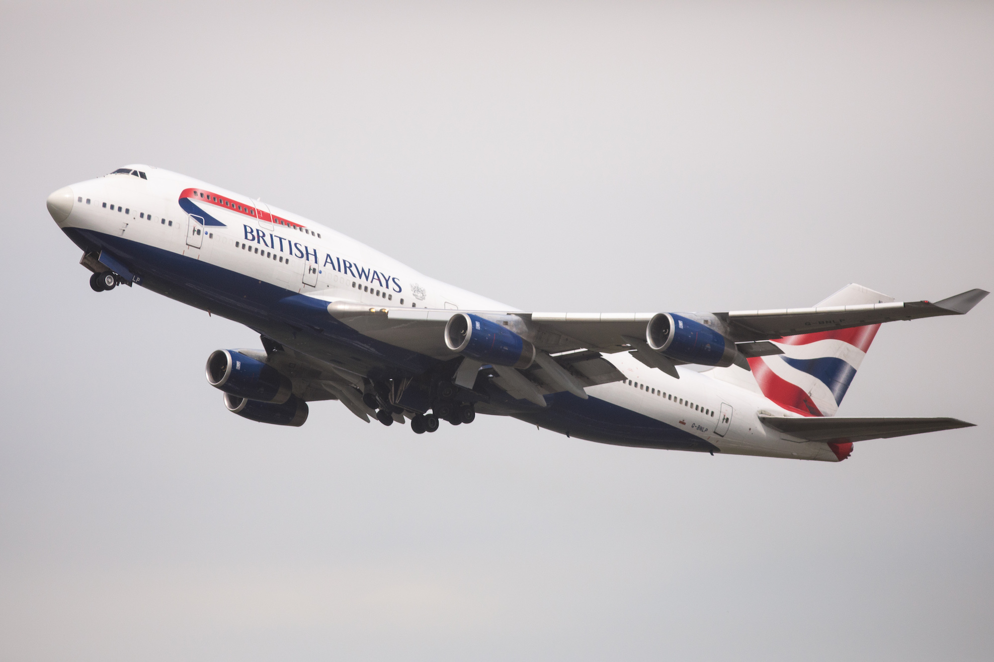 21-british-airways--380000