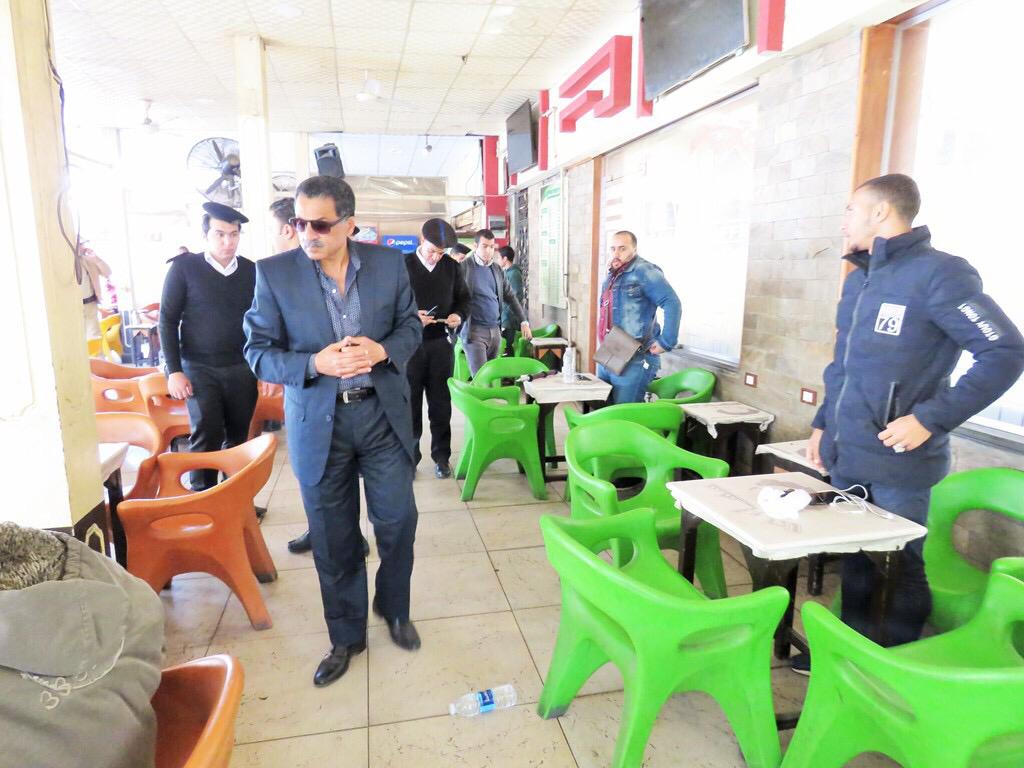  مدير امن الإسماعيلية يقود حملة على المقاهى والكافيهات  (5)