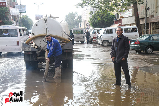 شفط مياة الأمطار من شوارع الجيزة (1)