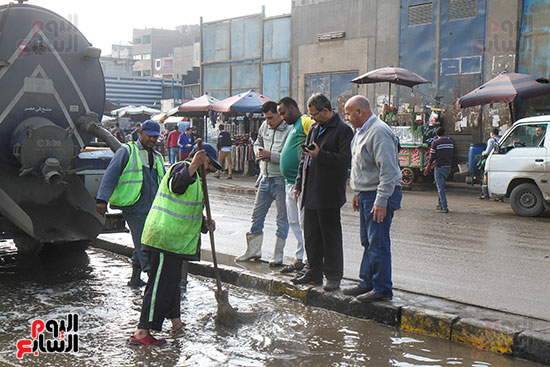 شفط مياة الأمطار من شوارع الجيزة (12)