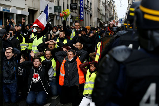مظاهرات-فرنسا-(28)