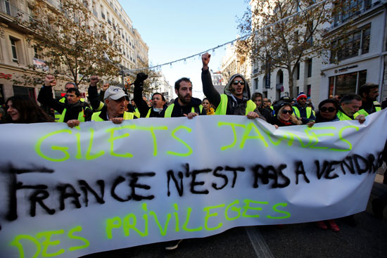 مظاهرات-فرنسا-(21)