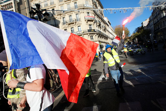 مظاهرات-فرنسا-(20)