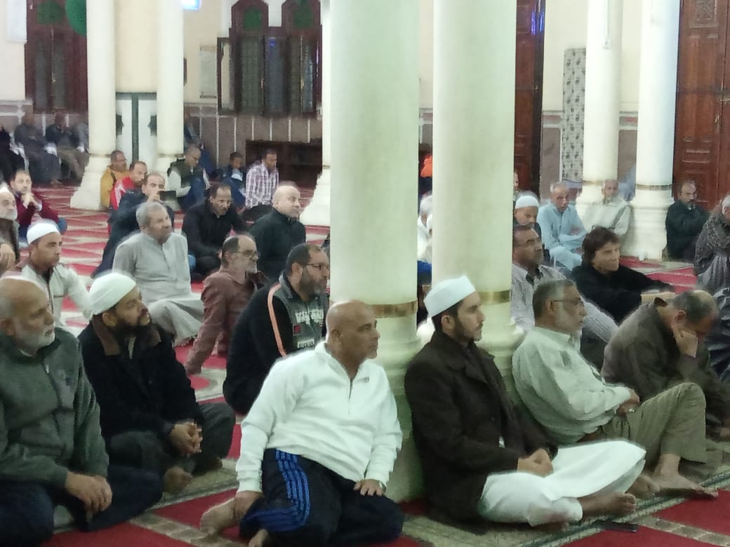 300 لقاء وندة دينيه في ختام حملة رسول الإنسانية بالمساجد والمدارس السويس (11)