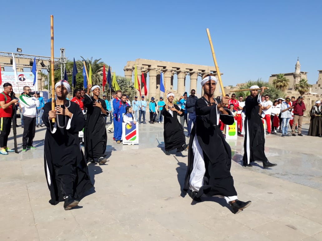 شاهد رقصات فرعونية وتحطيب بإفتتاح بطولة النيل الدولية للكانوي والكياك في الأقصر (10)