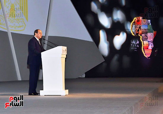 الرئيس السيسى يفتتح منتدى أفريقيا 2018 بشرم الشيخ (2)