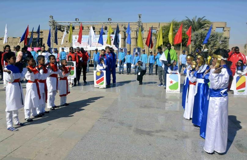 شاهد رقصات فرعونية وتحطيب بإفتتاح بطولة النيل الدولية للكانوي والكياك في الأقصر (1)