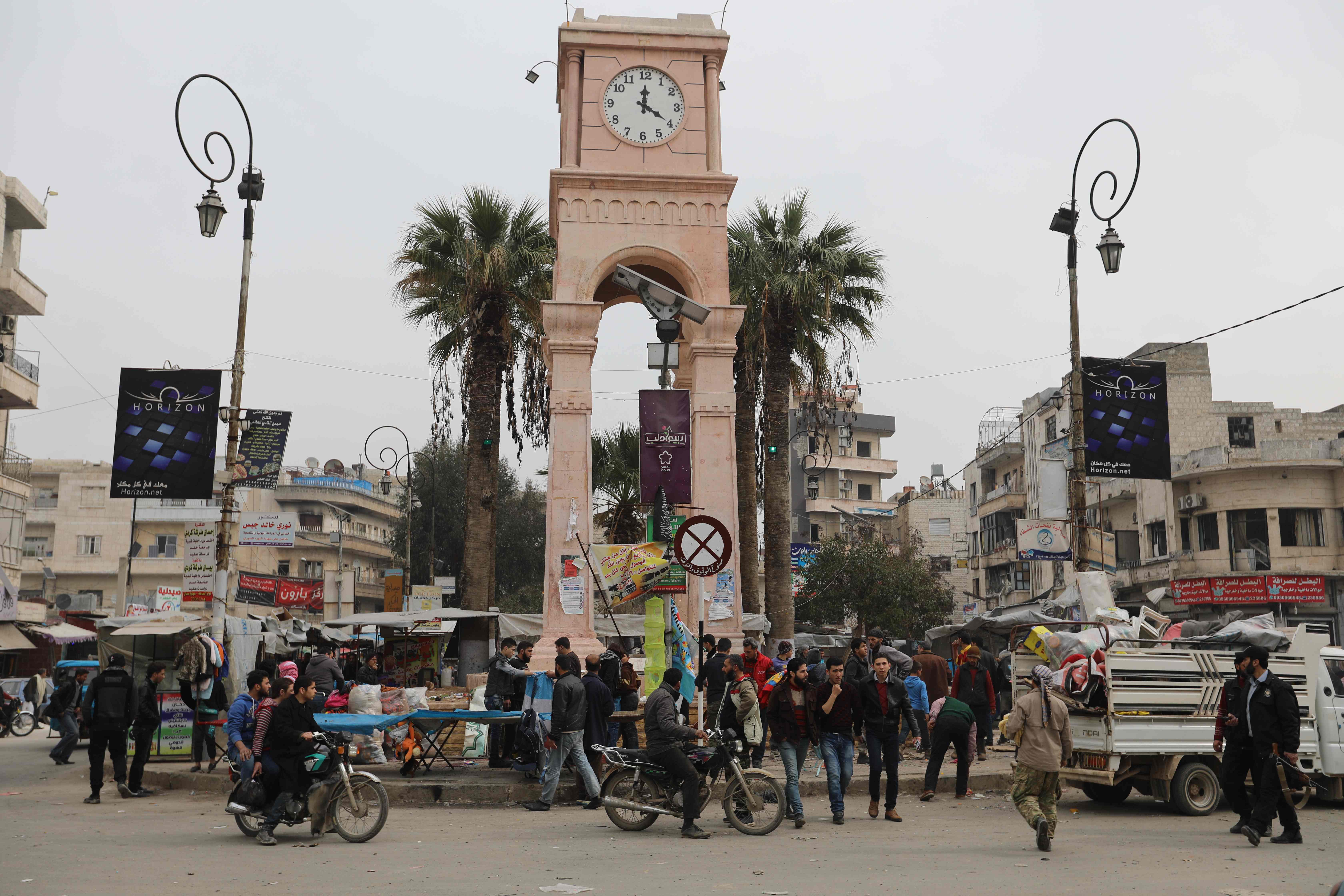 برج الساعة فى مدينة إدلب