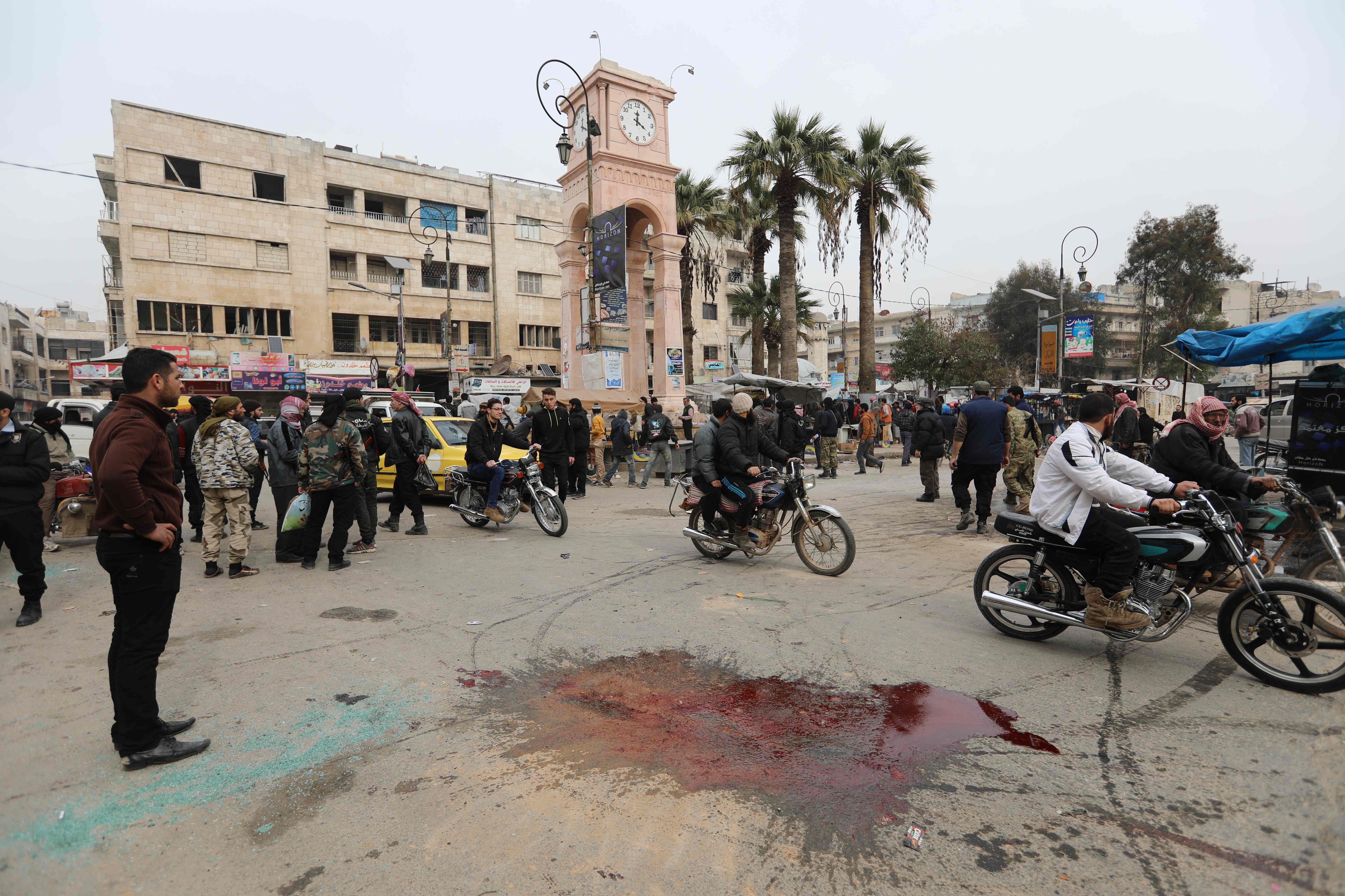 مقتل 7 أشخاص فى انفجار عبوة ناسفة بإدلب السورية