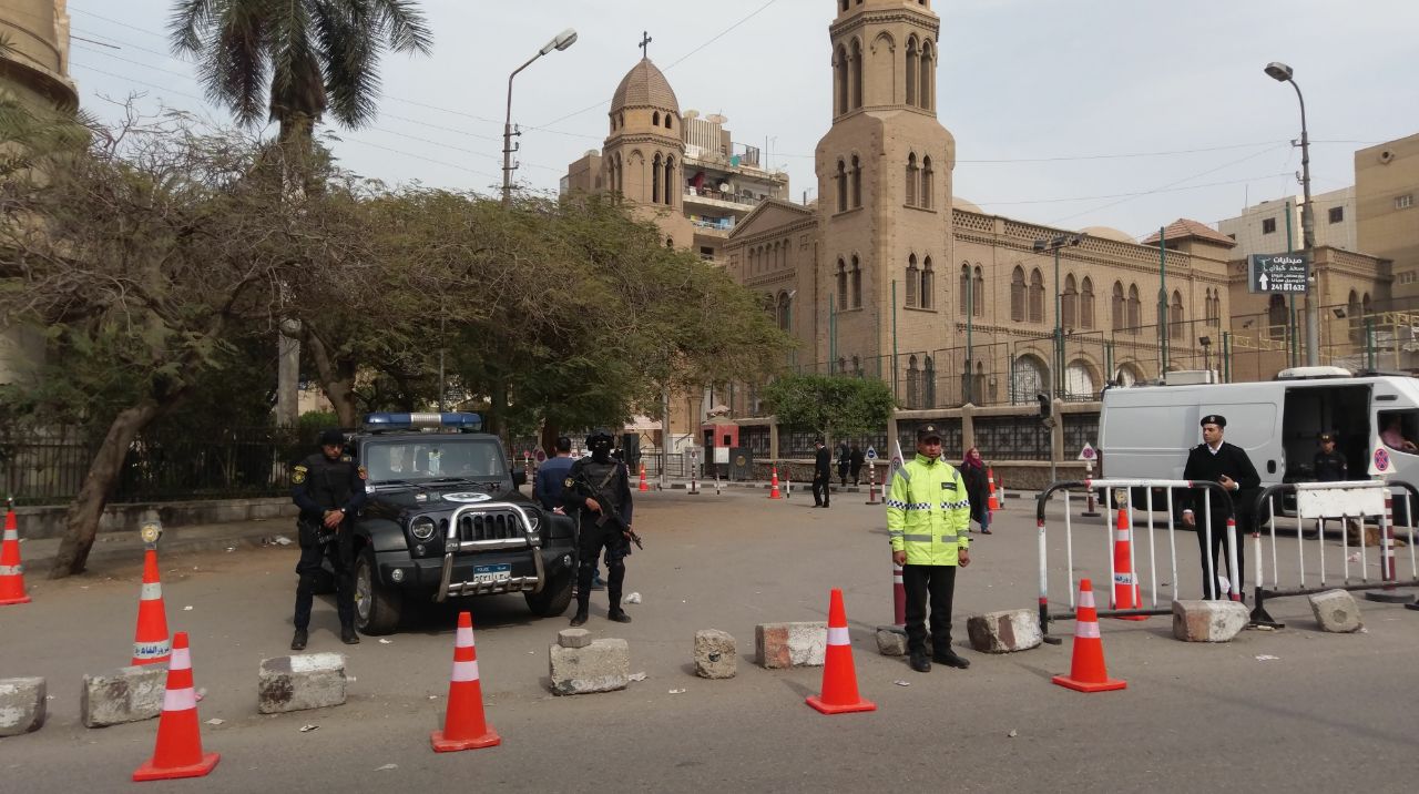 مدير أمن القاهرة يتفقد الأكمنة الحدودية والقوات بالشوارع والميادين (1)