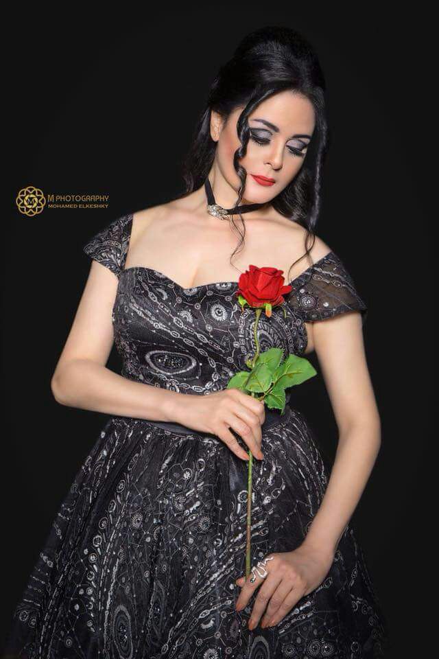 فستان علا رامى من توقيع كريم حامد