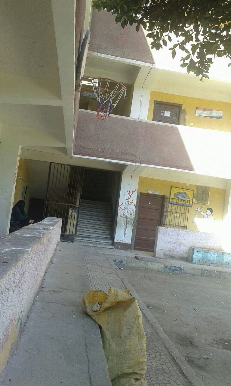 تأكل مبني مدرسة عبد الستار خضر ببنها (4)
