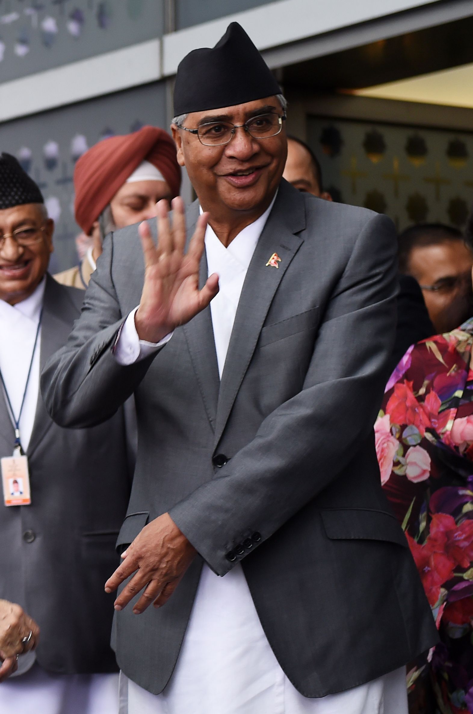 رئيس الوزراء النيبالي شير باهادور ديوبا