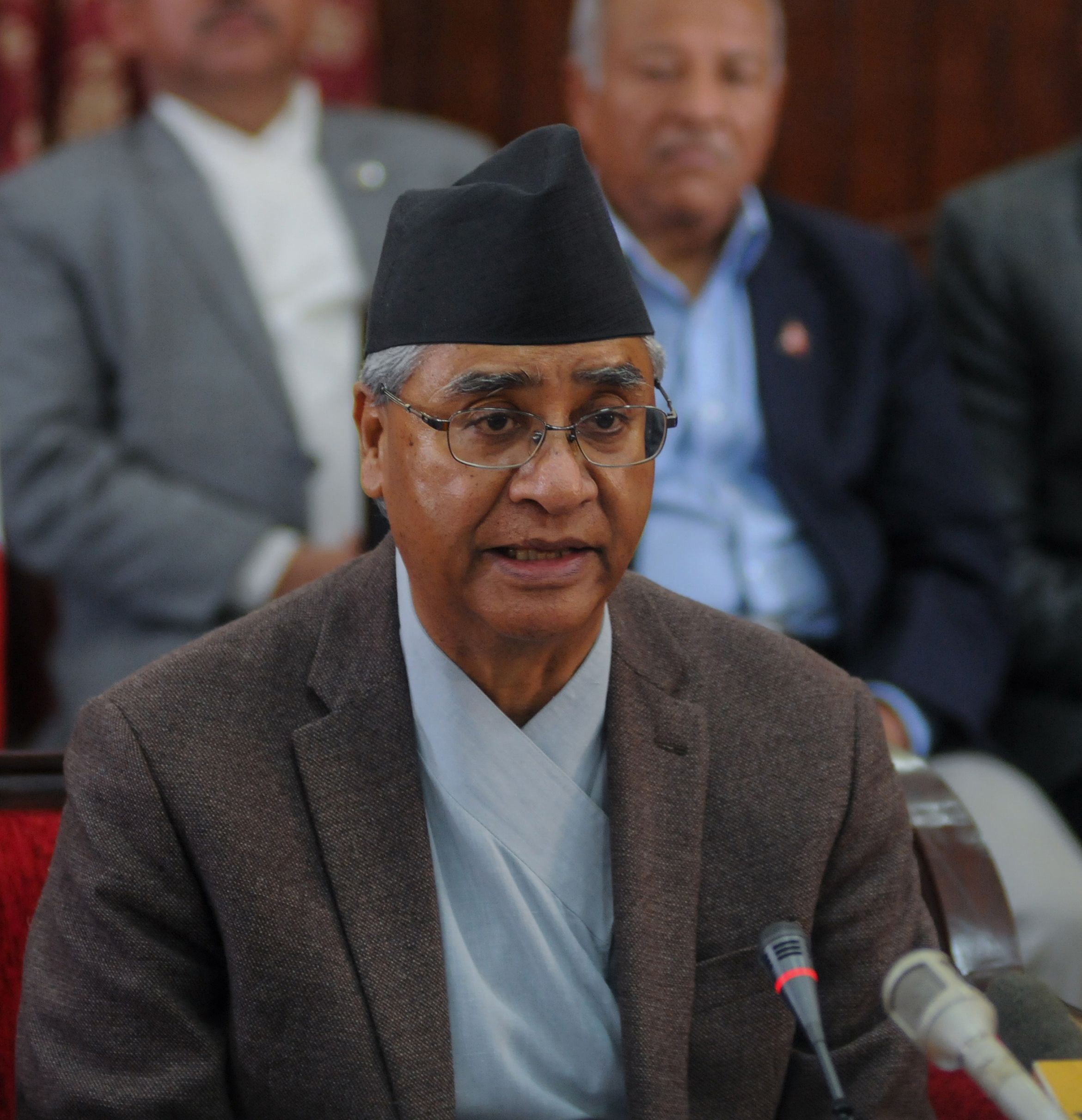 باهادور ديوبا رئيس وزراء نيبال