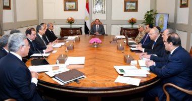 الرئيس عبد الفتاح السيسي خلال اجتماع وزاري