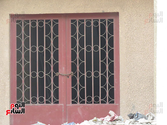 مشروع سكنى متكامل بشمال الجيزة تسكنه العناكب منذ 5 سنوات (4)