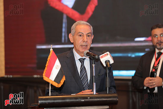 مؤتمر  الصناعة المصرية قاطرة الاقتصاد الوطنى (4)