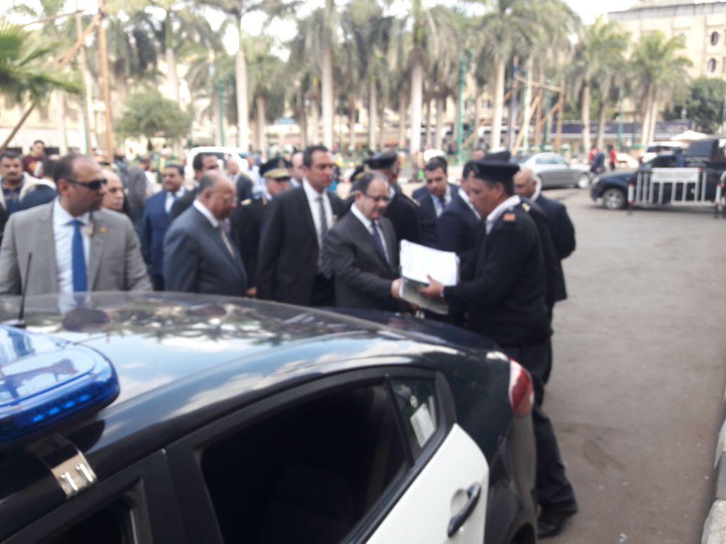 وزير الداخلية يتفقد شوارع وسط القاهرة (2)
