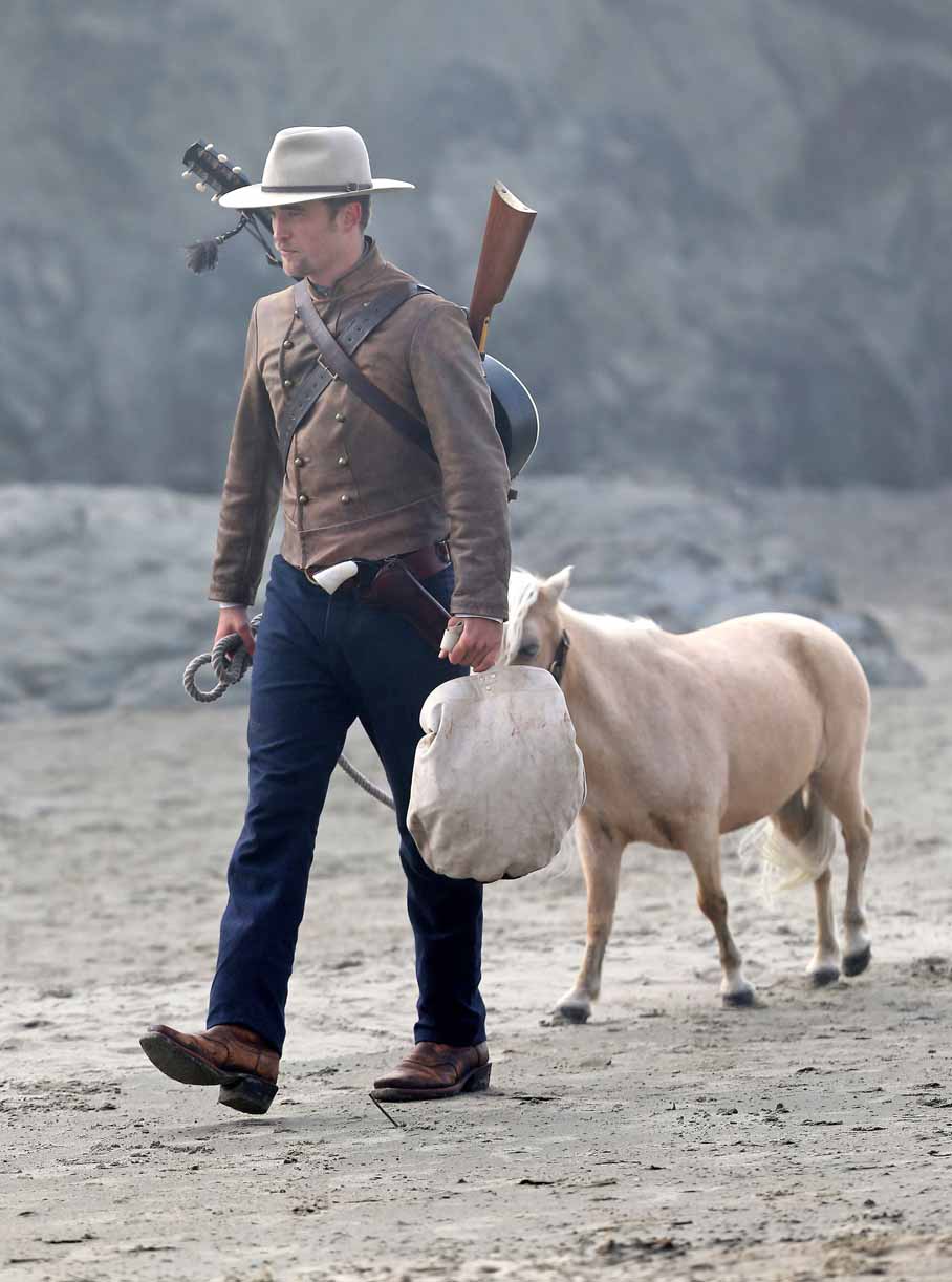 فيلم damsel