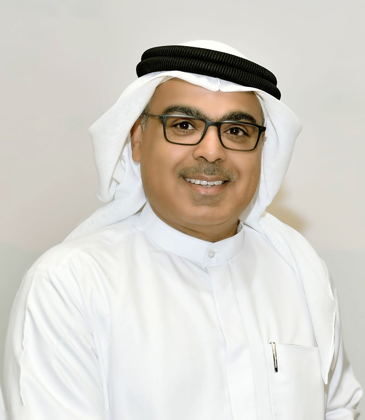 سعادة الدكتور عبدالعزيز المسلم رئيس معهد الشارقة للتراث
