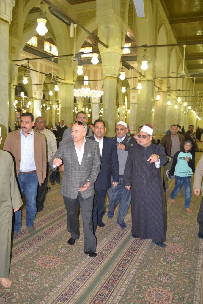 محافظ الغربية يتفقد أعمال تطوير تطوير المسجد الأحمدى  (2)