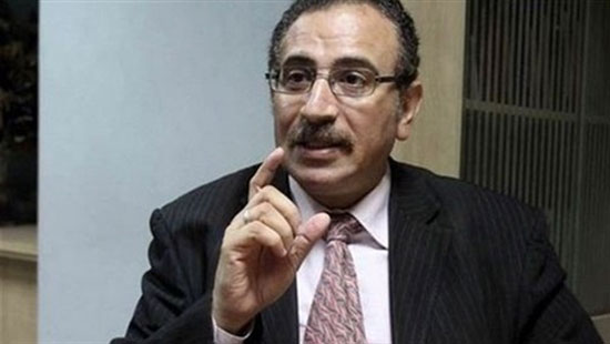الدكتور-طارق-فهمى-أستاذ-العلوم-السياسية-بجامعة-القاهرة