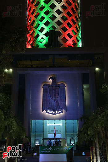 علم الكويت على برج القاهرة 