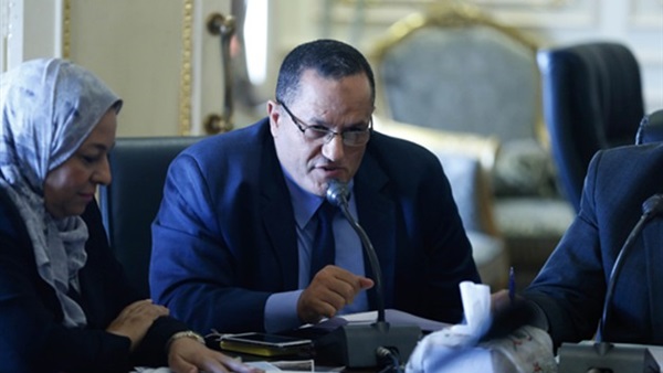 الدكتور عمر حمروش أمين اللجنة الدينية بمجلس النواب